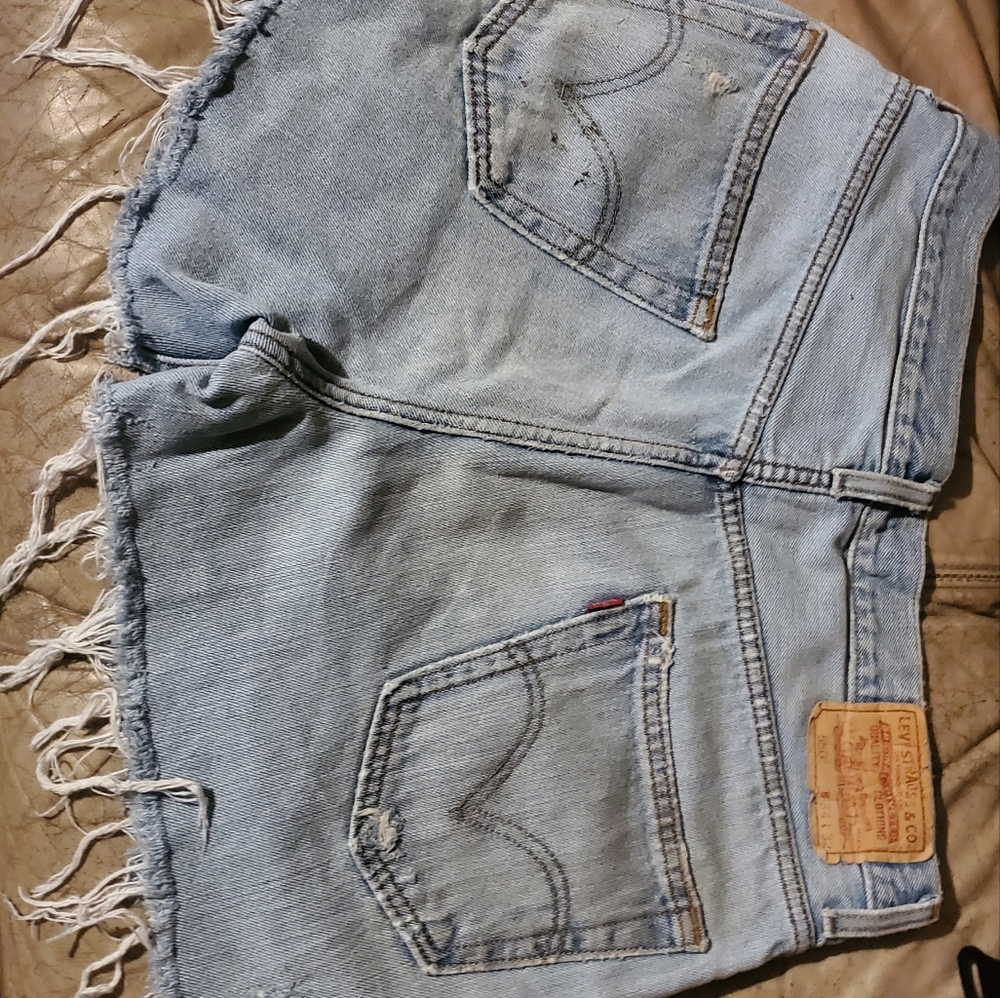 Levis 550 Relaxed Fit Mom Shorts